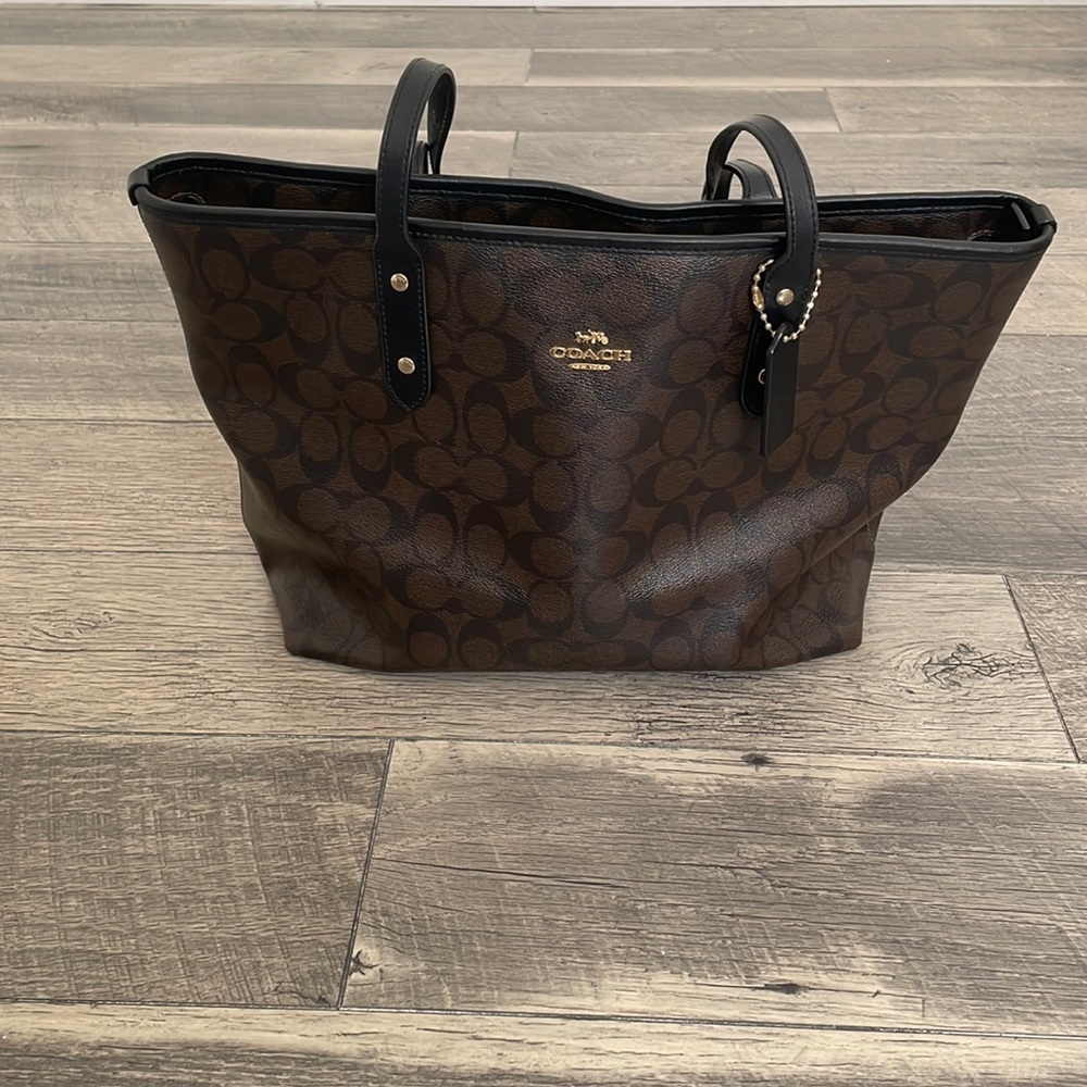 Coach Leather Zip Tote Bag